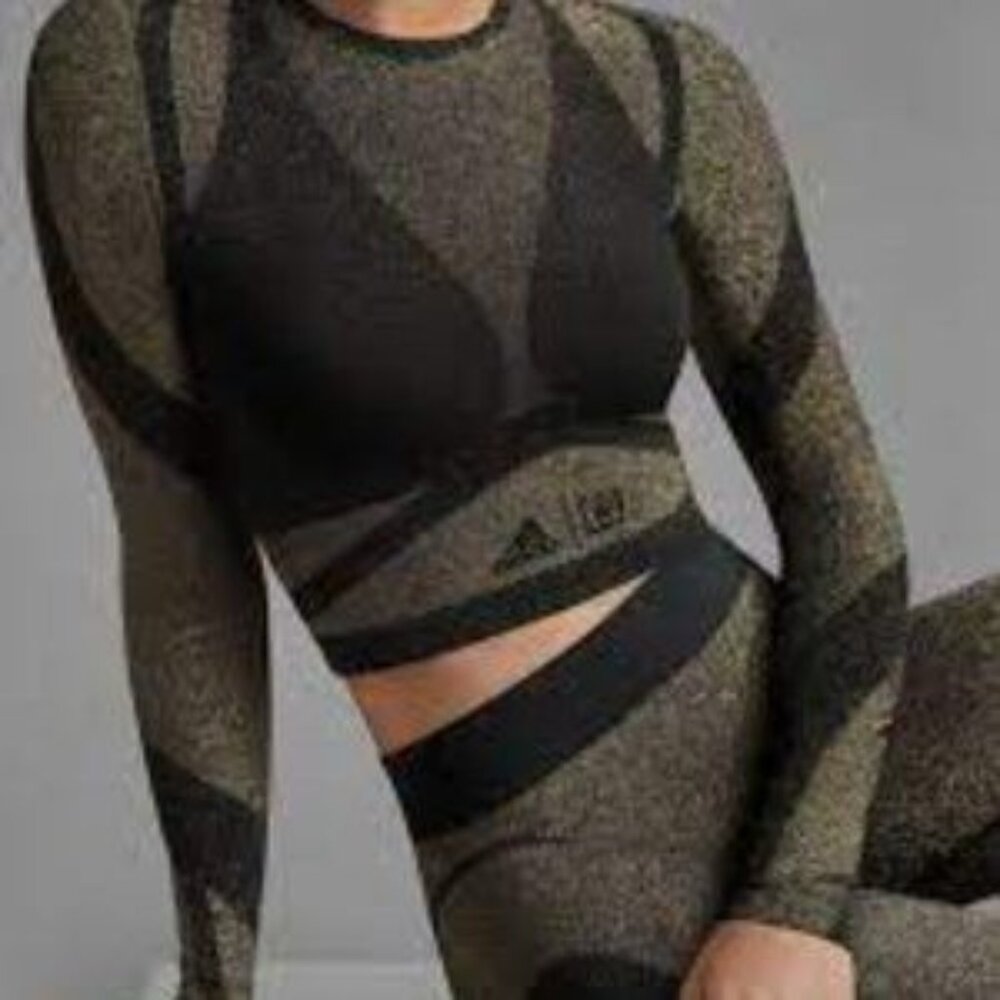 WOLFORD  x Adidas ! Crop Top(M)